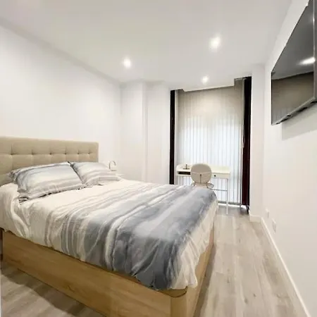 Apartamento De Lujo A 50 Metros De La Playa * Gijon